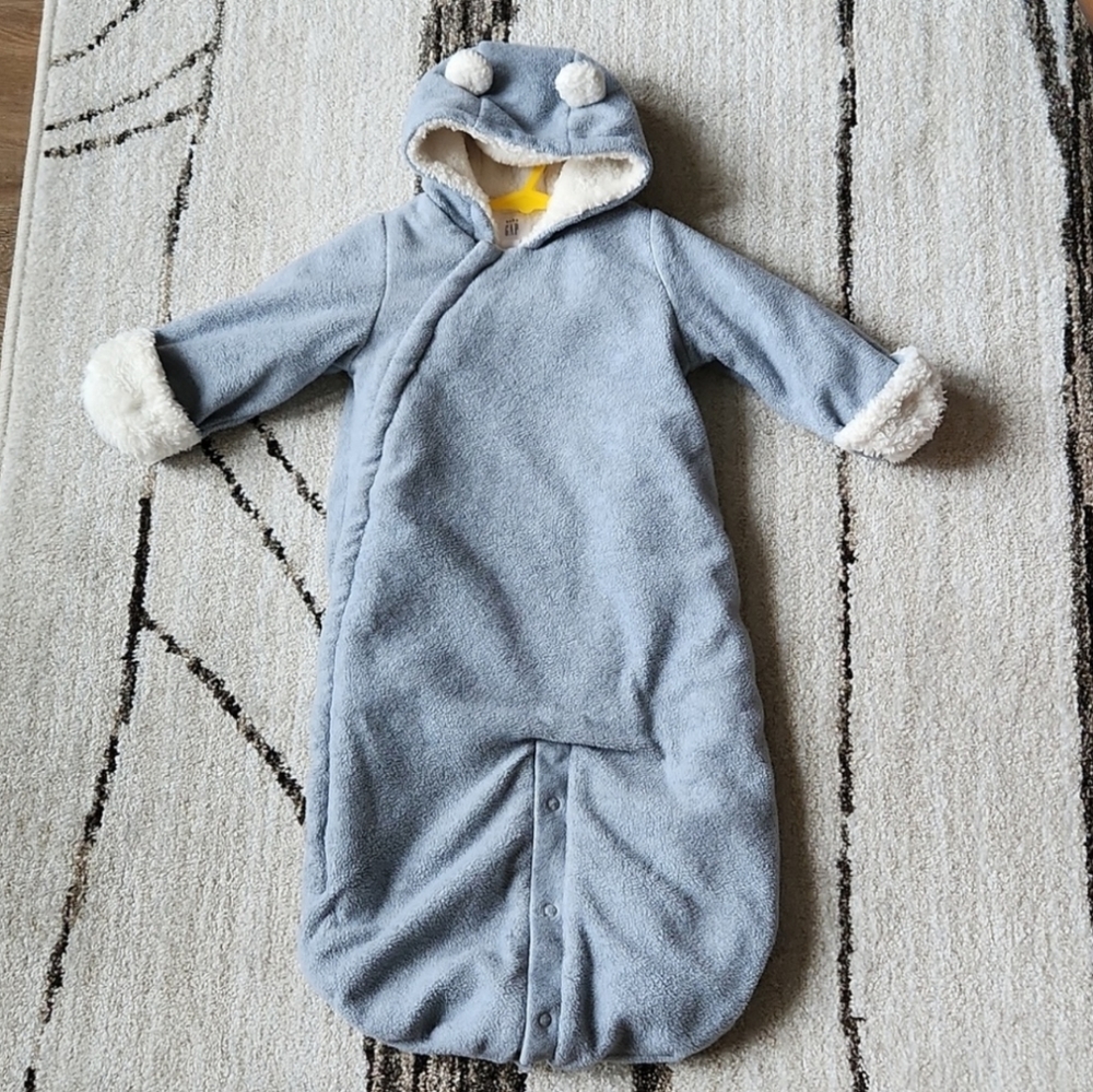 GAP Baby's Winter Swaddle Jacket Coat 3-6 Months